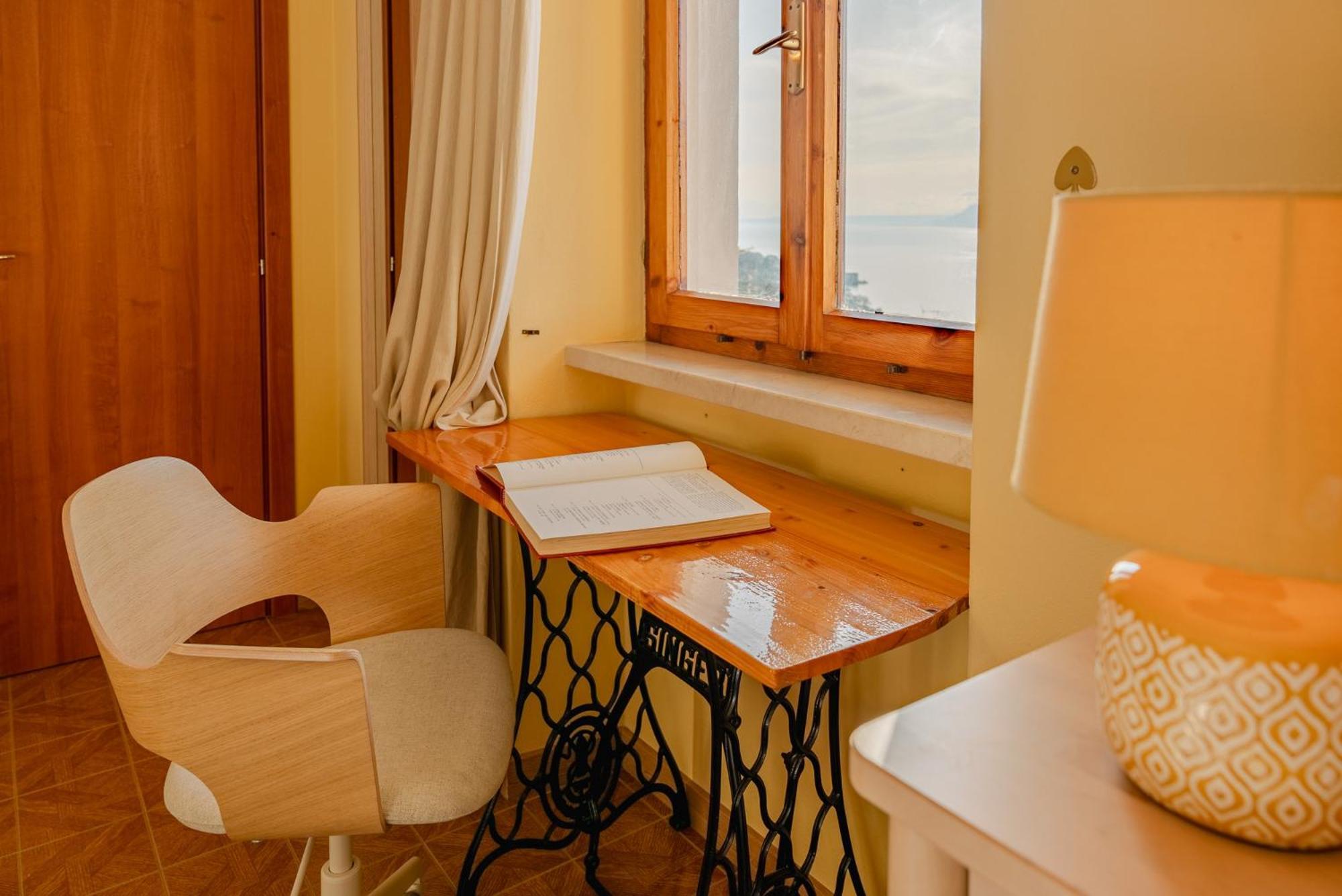 Garda Doma Bed and Breakfast Brenzone sul Garda Buitenkant foto